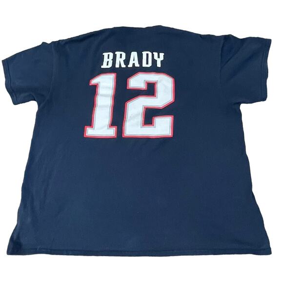 Tom Brady Men Size Large T-shirt New England Patriots Team Apparel NFL #12 GOAT - Picture 8 of 12